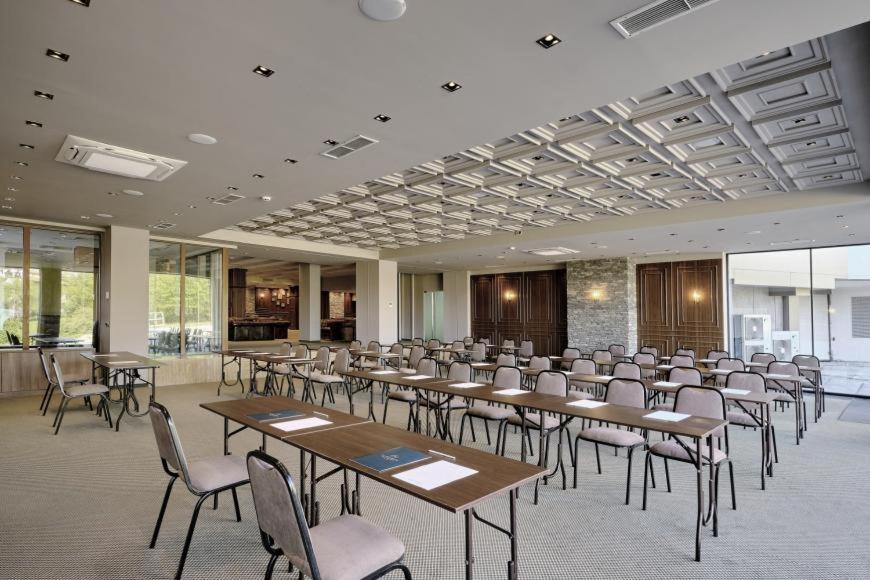 St Ivan Rilski Luxury 4 Stars Free & Mineral Water Apartment